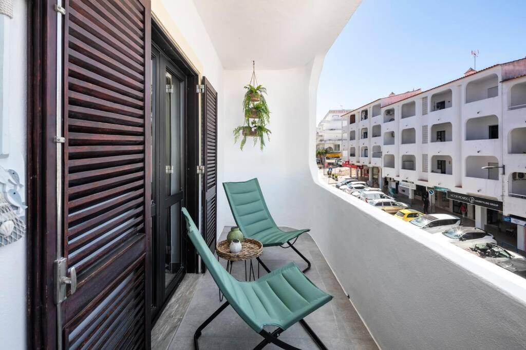 Апартаменты Casa Farol In Carvoeiro Centre Экстерьер фото