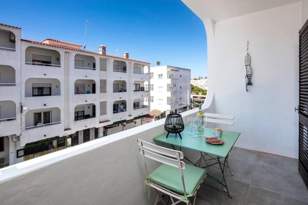 Апартаменты Casa Farol In Carvoeiro Centre Экстерьер фото